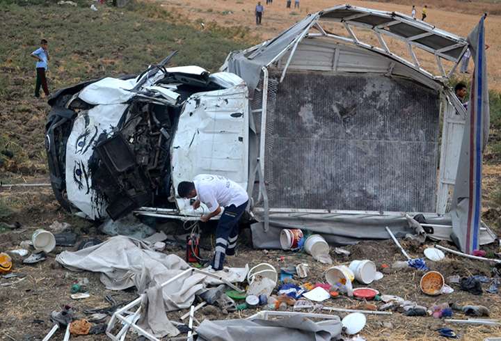 Hatay’da Feci Kaza 4 Kişi Hayatını Kaybetti